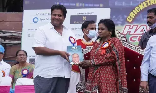 Congress leader presents book on MSRs life to Governor