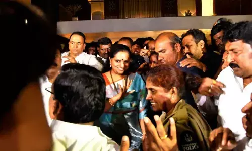 CBI quizzes MLC Kavitha for 7 hours in liquorgate