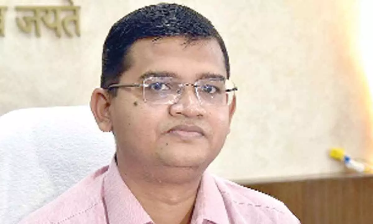 Vijayawada Municipal Corporation Commissioner Swapnil Dinkar Pundkar