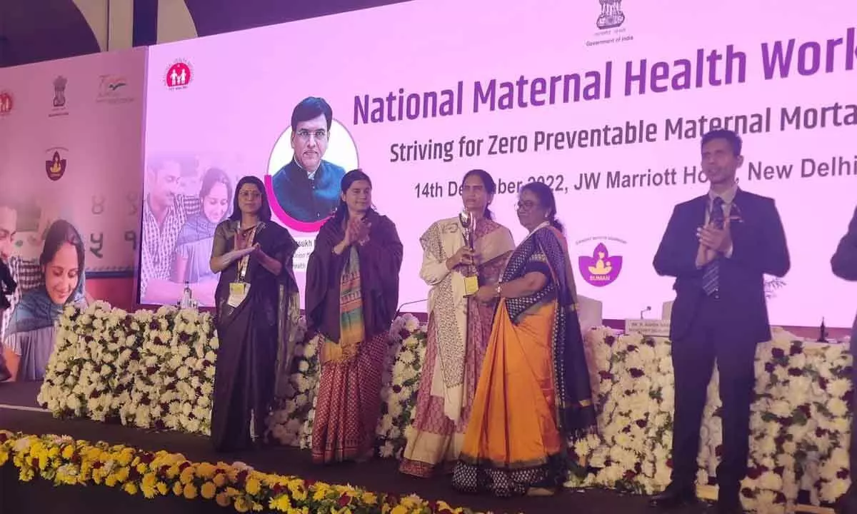 Telangana Health Dept reaps two nationl awards, Harish elated