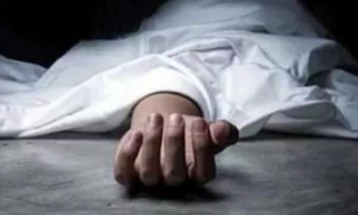 Family of four ends life over debts in Nizamabad district