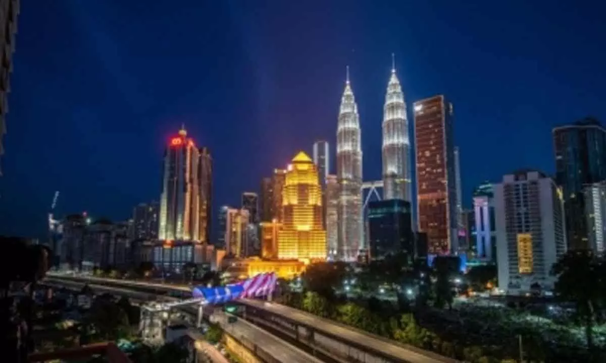 Malaysian economy to moderate in 2023
