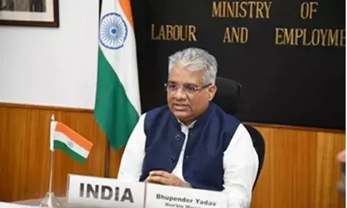 Govt to create infrastructure for easy access to medical services for workers