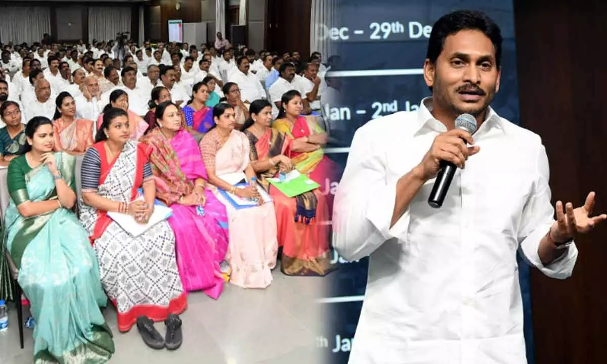 Workshop on Door-To-Door Programme: Jagan warns party MLAs against laxity