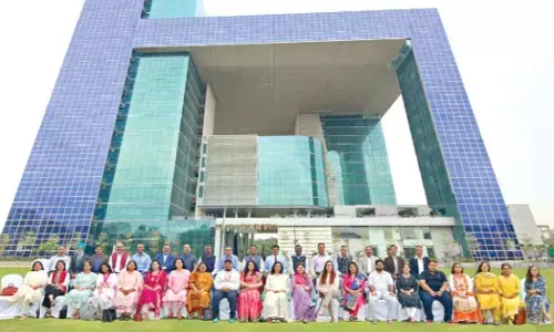 IPS officers visit Police Command Control Centre