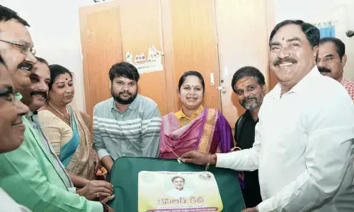 Govt hospitals boon for all sections of society: Errabelli