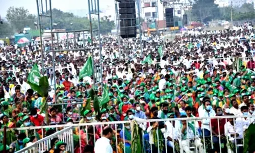 Amaravati farmers take protest over three capitals to Delhi