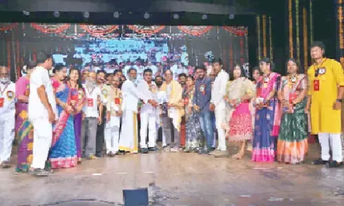 Telangana Govt urged to bail out distressed junior artistes