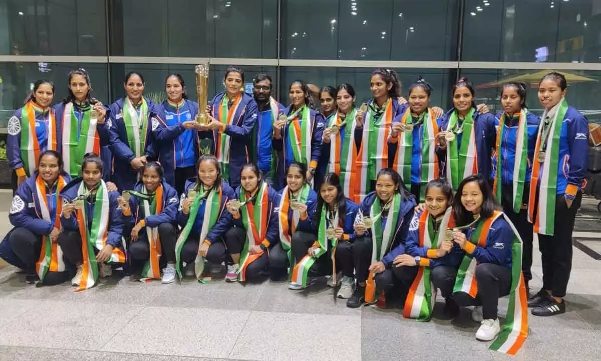 Indian Womens hockey team receives warm welcome on return from victorious FIH Nations Cup 2022 campaign