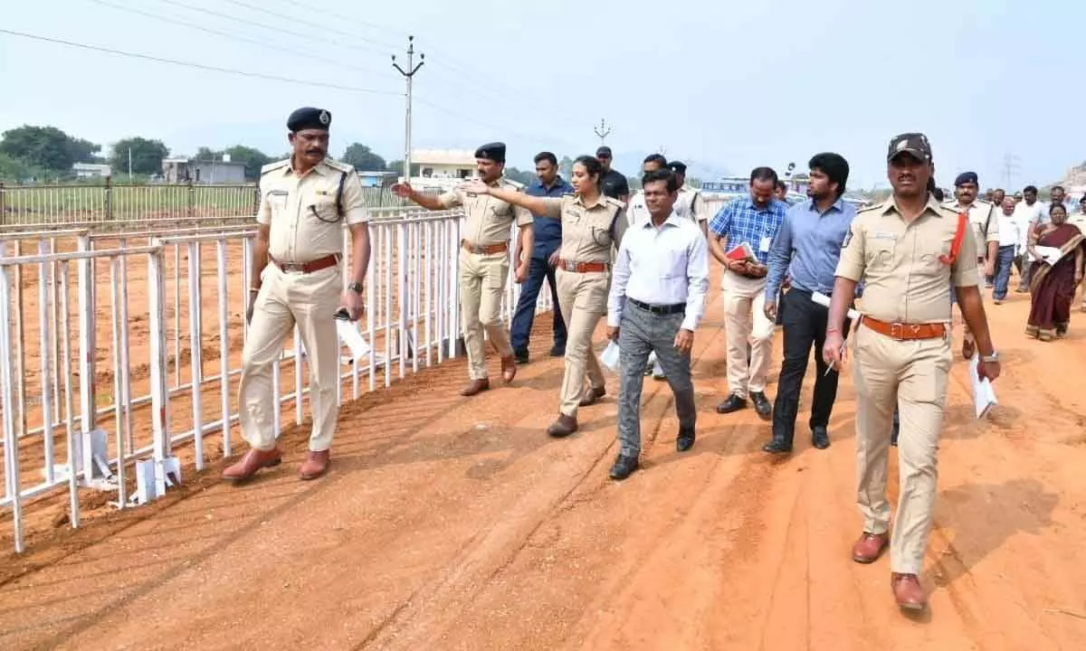 Prakasam District Collector AS Dinesh Kumar, SP Malika Garg and other police, SSG, revenue officials inspecting security arrangements for the CM’s tour at Darsi on Monday