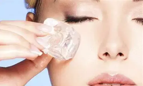 5 Amazing Benefits of Ice massage on your skin