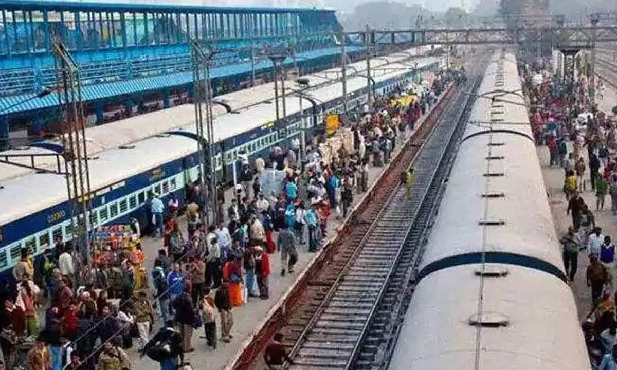 Job seekers made to count trains, duped of over Rs 2.5 cr