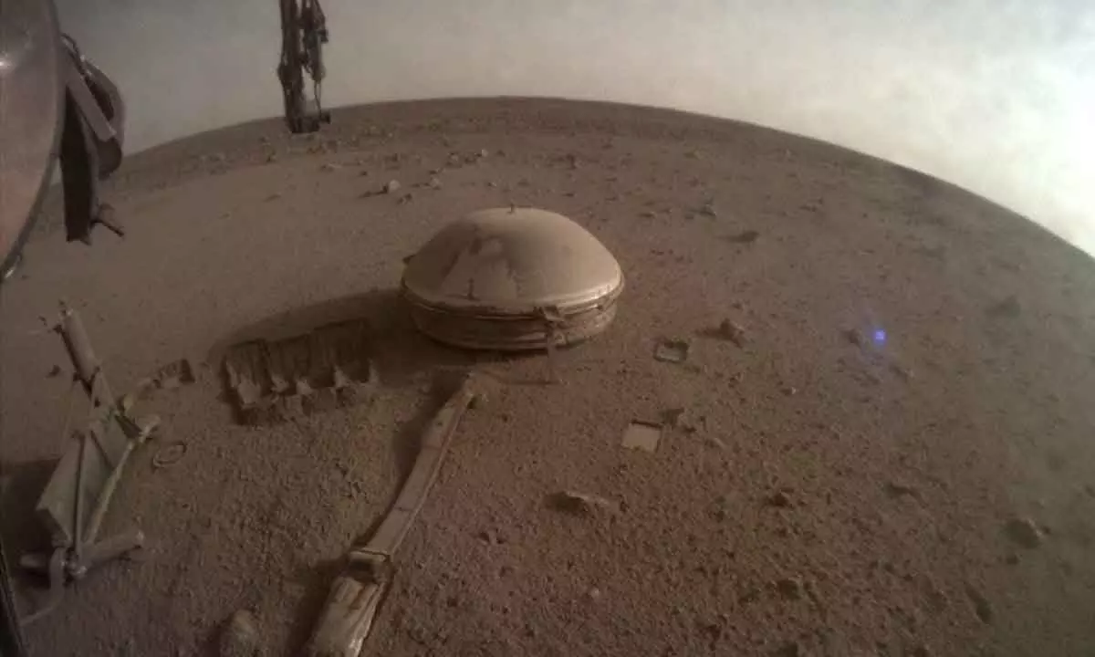 NASAs Mars InSight lander posts its last image on Twitter