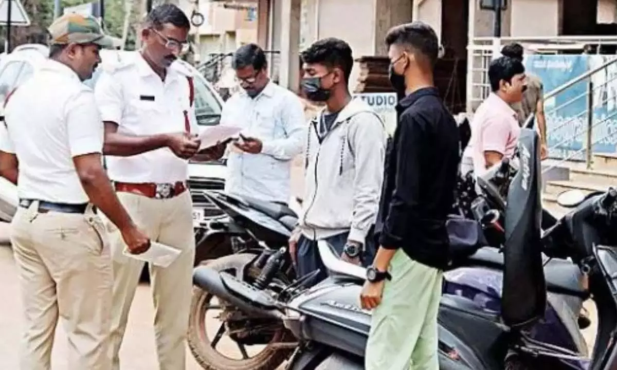 Traffic rules violation:  Nearly one crore cases booked till Nov