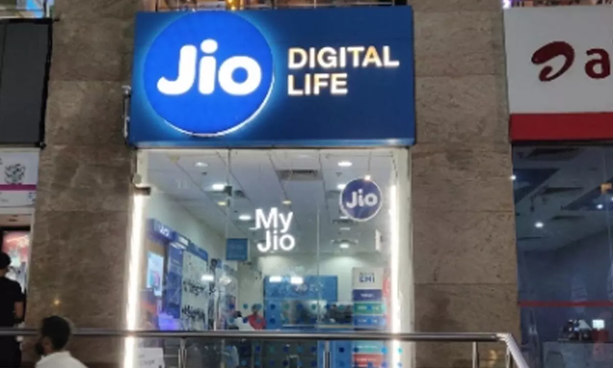 Jio completes acquisition of Reliance Infratel, pays Rs 3,720 cr to lenders