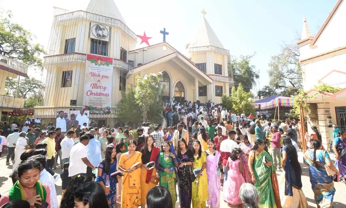 A large number of people visited the Centenary Baptist Church (CBC) in Hanumakonda on Sunday