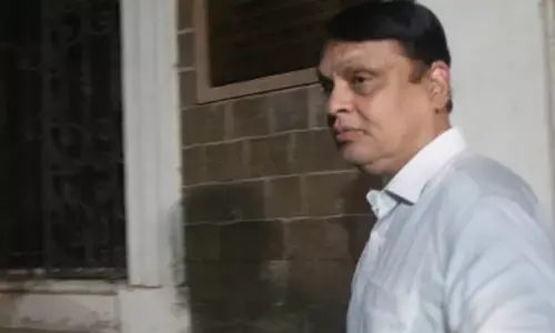 CBI arrests Venugopal Dhoot, Videocon Chairman in loan fraud case
