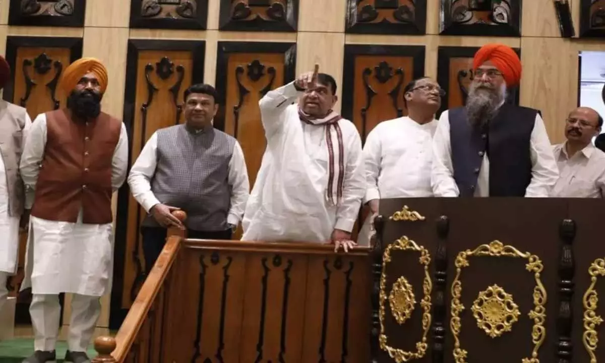 Punjab Assembly Speaker visits Telangana Assembly