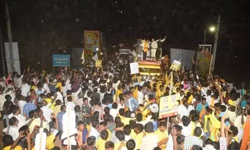 TDP national president N Chandrababu Naidu addressing a roadshow at Kandukuru in Nellore district on Wednesday