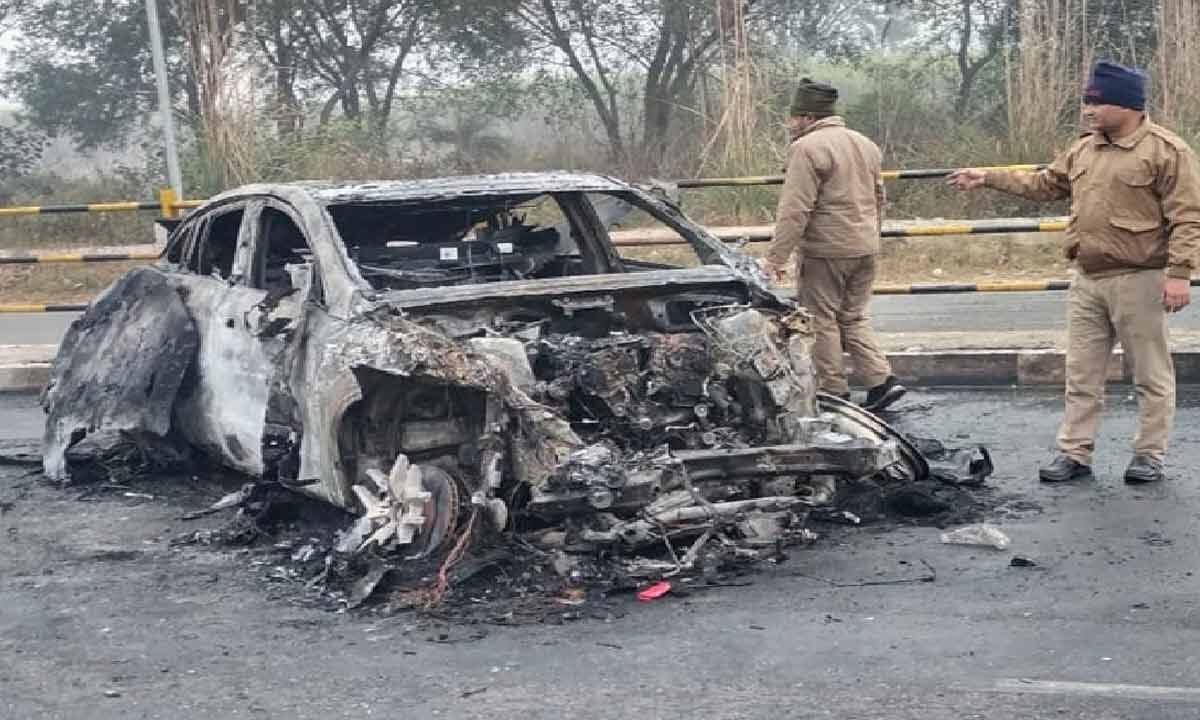 Rishabh Pant injured in car accident on DelhiDehradun Highway