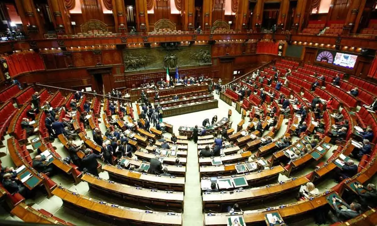 Italys parliament approves 2023 budget