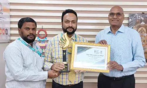 Paramita principal gets Top Educators in India award