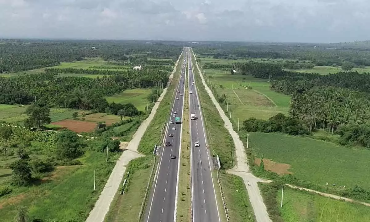 Highway between Nelamangala, Devihalli completed: Gadkari
