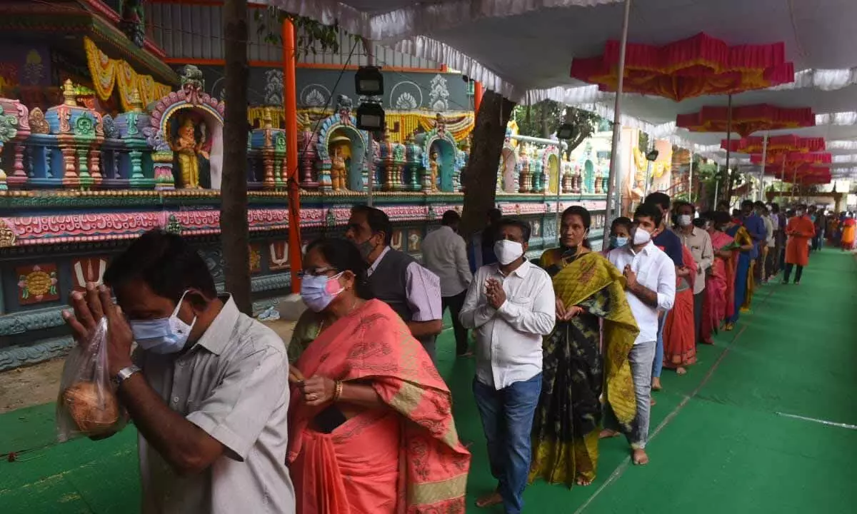 Devotees make beeline to temples in Hyderabad on Vaikunta Ekadasi
