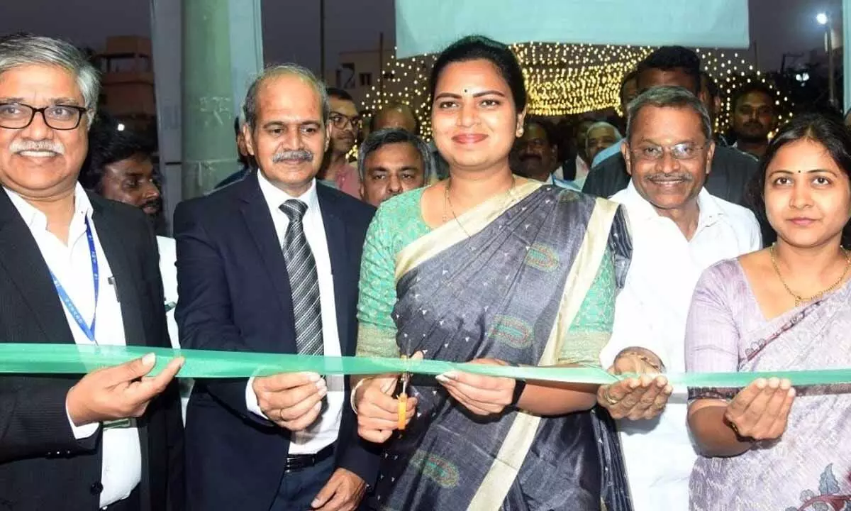 Minister for Health and Medical Education Vidadala Rajini inaugurating 5th NABARD Crafts Mela-2023 at Maris Stella Indoor Stadium in Vijayawada on Tuesday