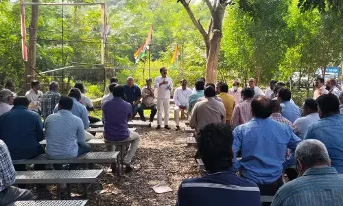 Representatives of trade unions and VSP employees discussing the ensuing ‘Ukku Praja Garjana’ in Visakhapatnam