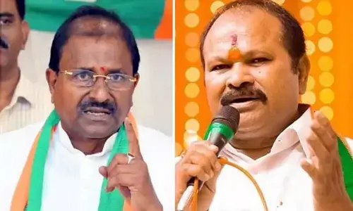 Kanna Lakshminarayana expressed his displeasure over the change of BJPs Guntur district president and anguished with Somu Veerraju.