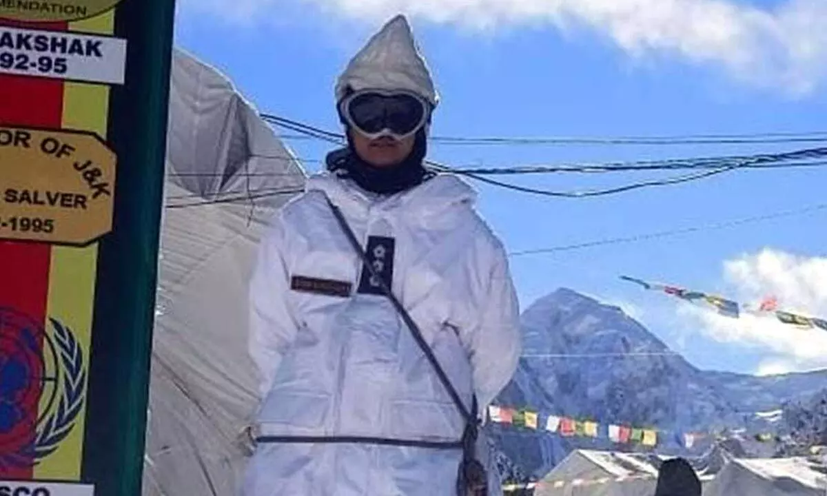 Captain Shiva Chouhan at Siachen glacier. (Photo: Fire and Fury Corps, Indian Army/ Twitter)