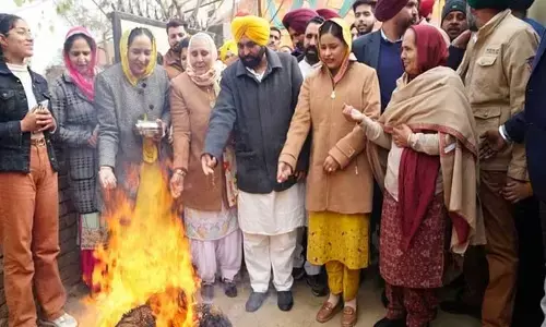 Bhagwant Mann celebrates Lohri