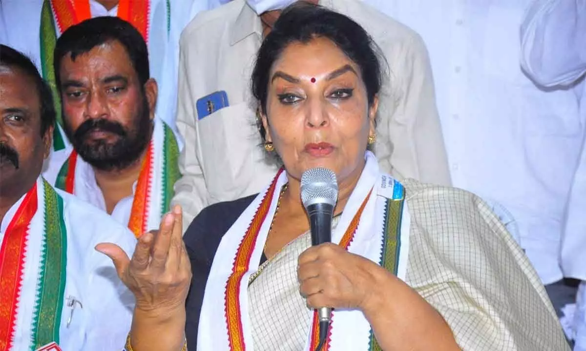 Senior Congress leader and former MP Renuka Chowdary speaking with media persons at her new camp office in khammam on tuesday