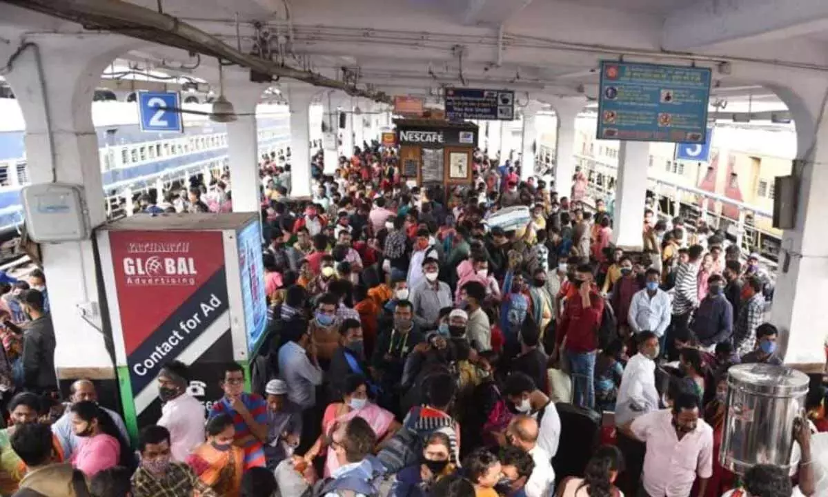 Bus and Railway stations brim with passengers as Sankranti fervour hits Telugu states