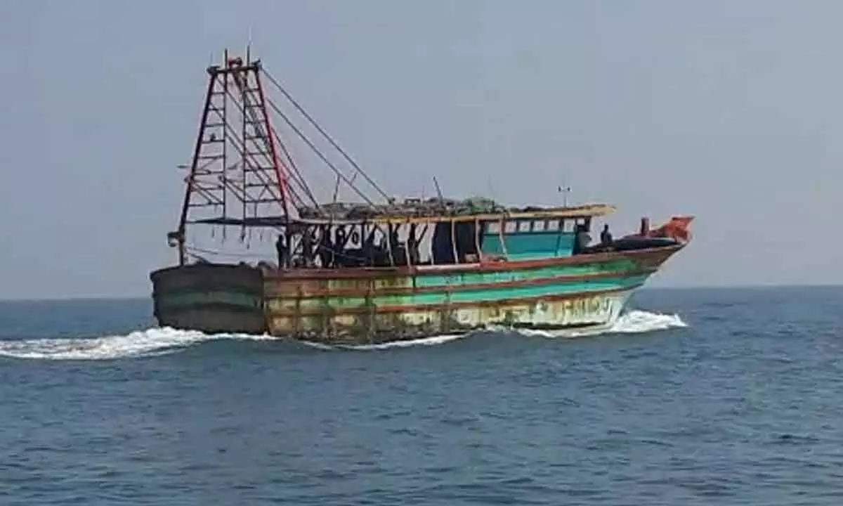 Marine police, fisheries officials and local fishermen trying to intercept a mechanised trawler from Tamil Nadu in Bay of Bengal near Pakala Pothaiah Gari Pattapupalem on Thursday