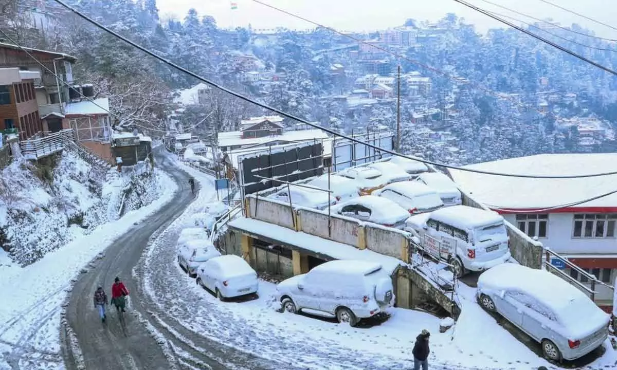 Shimla gets seasons first snowfall