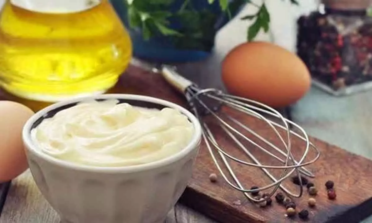 The Kerala government on Thursday banned mayonnaise made out of eggs in all hotels and food joints amid a series of cases of food poisoning across the state.