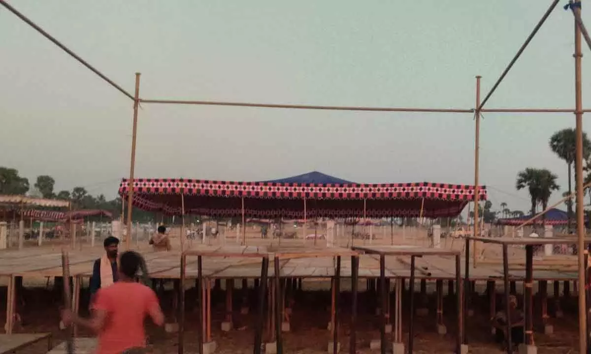 Arrangements being made for cockfights and gambling at Pallekona of Bapatla district