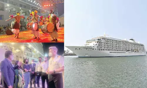 Dollu Kunitha, the tribal dance of the coast (Top Pic)