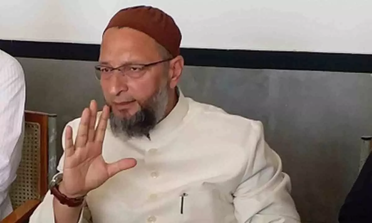 Owaisi reacts strongly after alleged attack on man at UP railway station