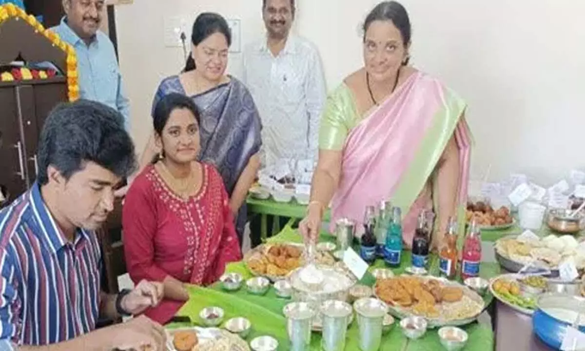 Son-in-law served with 173 variety of dishes in West Godavari district