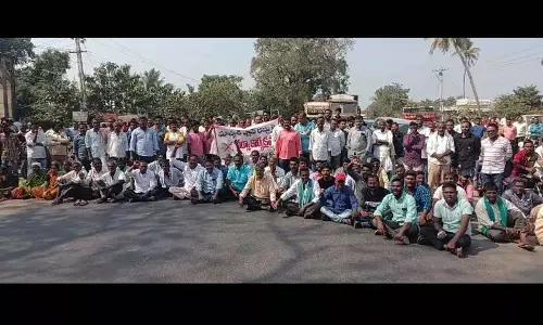 Timmapur sarpanch, ruling group announce resignations