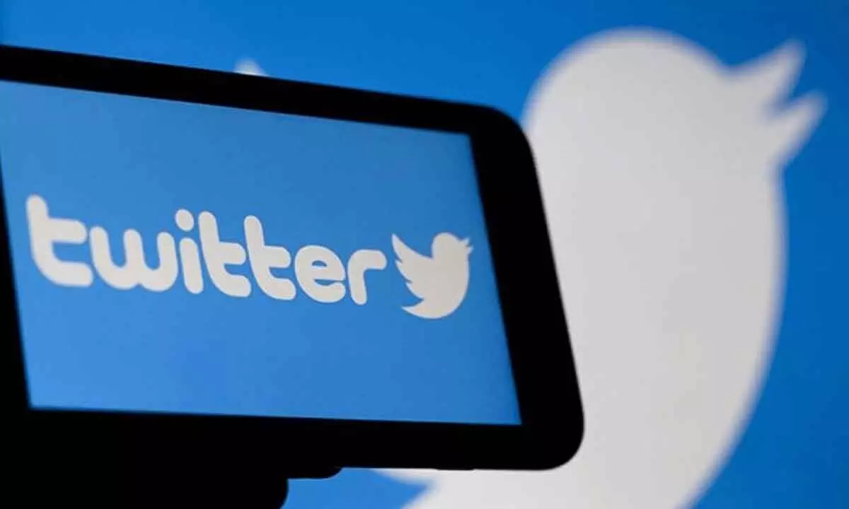 Twitter outage: Users unable to tweet, access direct messages