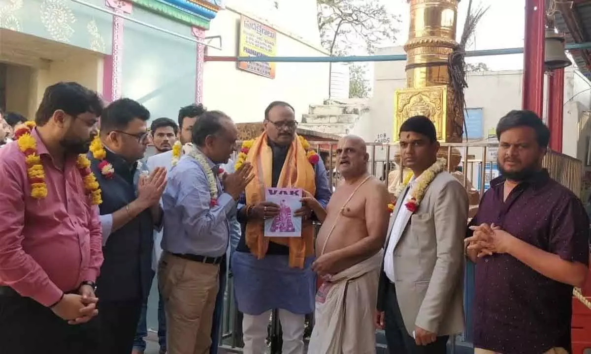 UP Deputy CM Brajesh Pathak visits Chilkur Balaji temple in Hyderabad