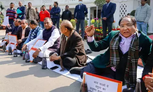 Assembly proceedings adjourned for day amid protest by AAP MLAs