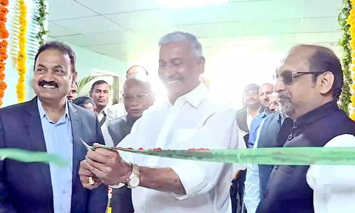 Peddireddy Ramachandra Reddy inaugurates state forest department office in Mangalagiri