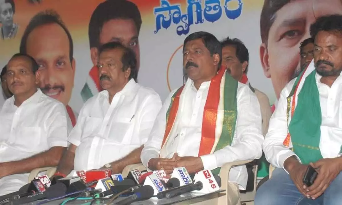 AICC secretary CD Meyyappan, APCC president Gidugu Rudraraju and others speaking at a press meet at DCC Office in Ongole on Thursday