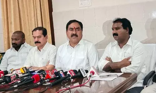 Minister for Panchayat Raj and Rural Development Errabelli Dayakar Rao speaking to media persons in Hanumakonda on Thursday