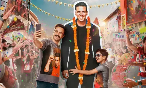 Akshay Kumar And Emraan Hashmi’s Trailer Will Be Screened Along With Shah Rukh Khan’s Pathaan Movie